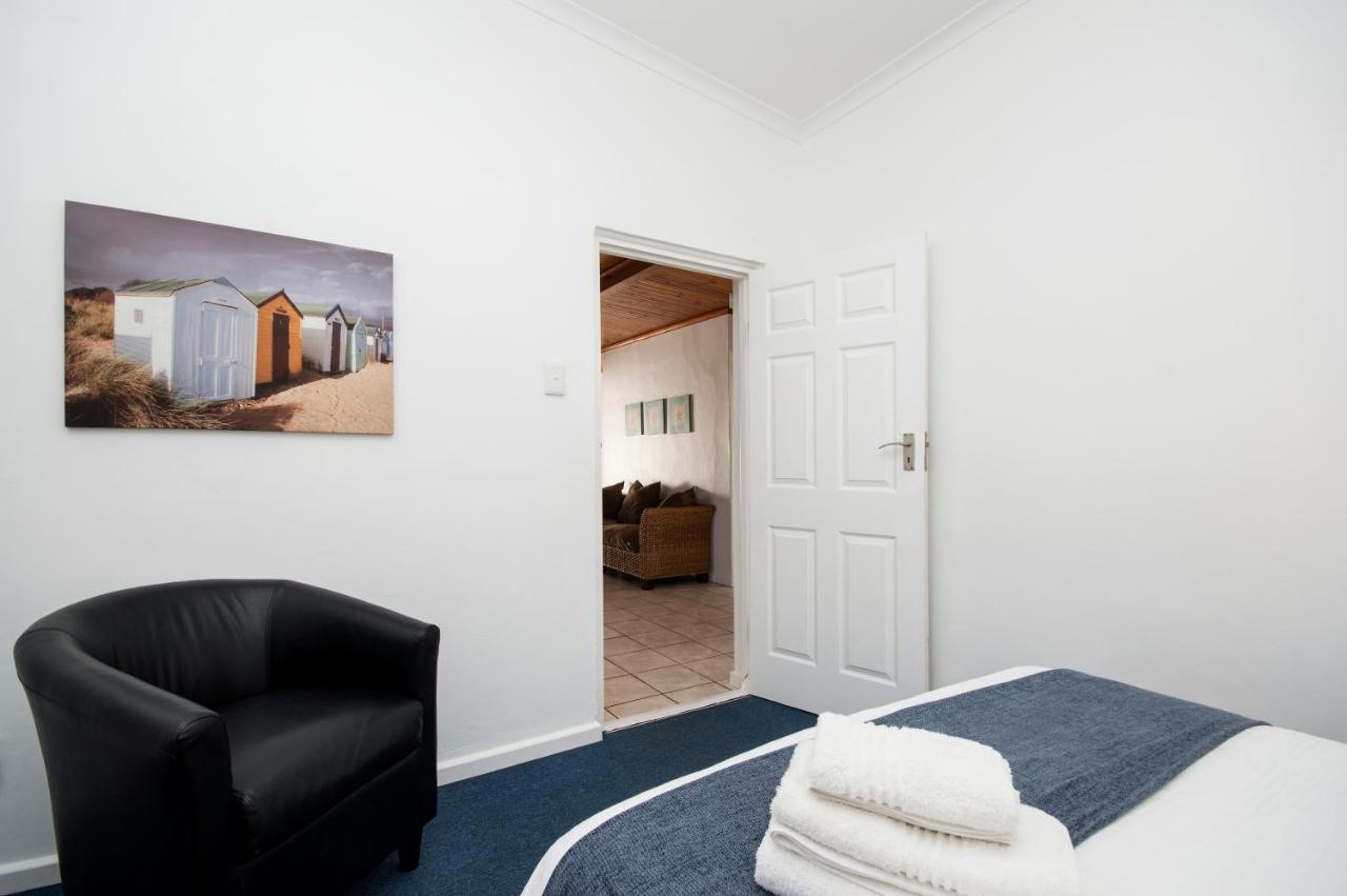 Emabaleni Guest House Pty Ltd 포트엘리자베스 외부 사진